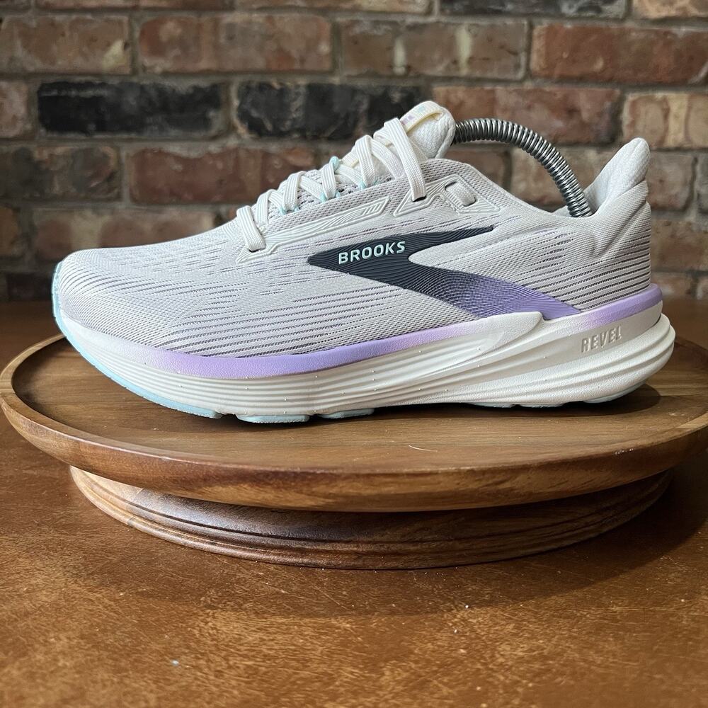 Brooks Women's Running Shoe in White with Purple Accent